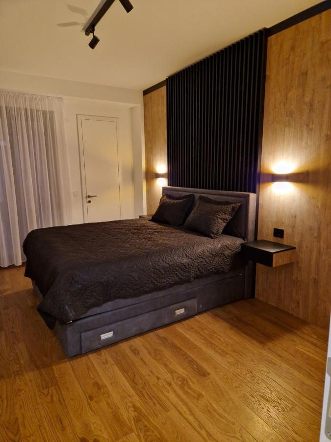 Tomas Lux Apartments Баня-Лука Екстер'єр фото